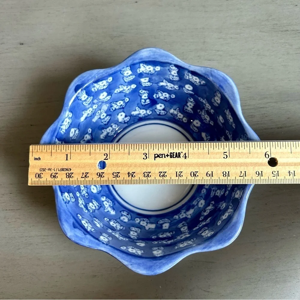 Water Pitcher and Basin Calico Blue White Flower Design Small 6 in Made in China